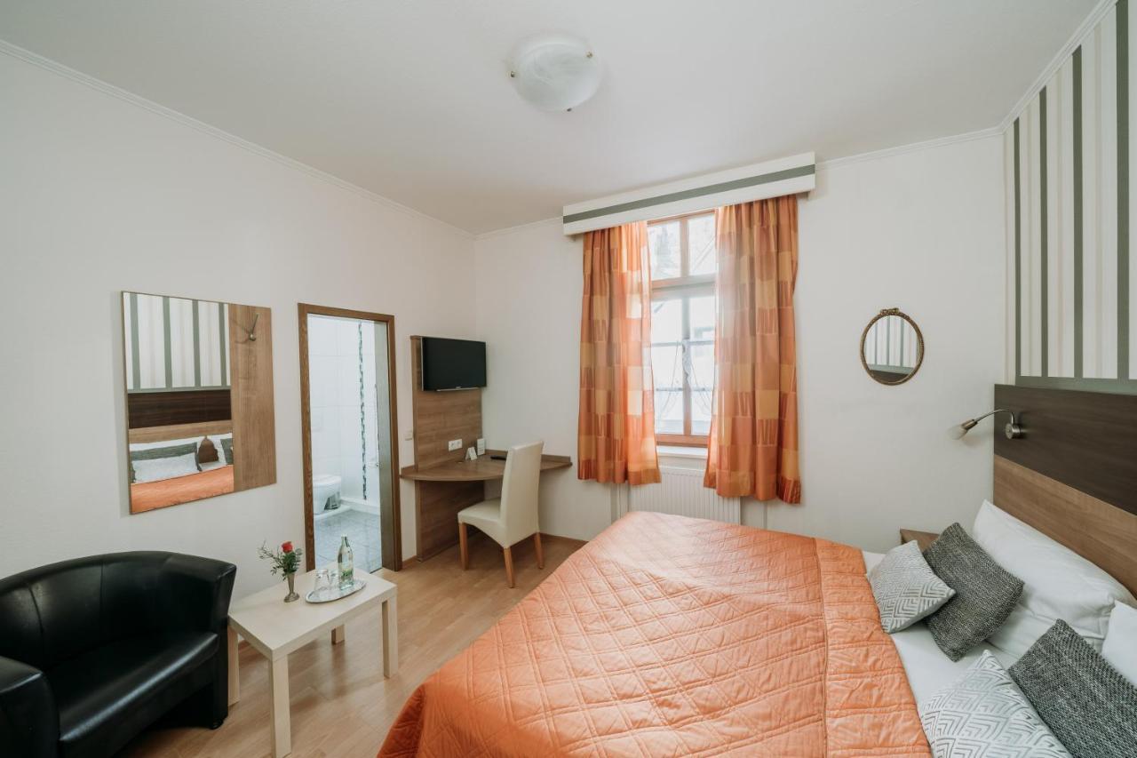 Fraenkischer Gasthof-Hotel Zum Koppen Gemunden am Main Eksteriør billede