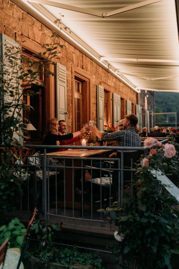 Fraenkischer Gasthof-Hotel Zum Koppen Gemunden am Main Eksteriør billede